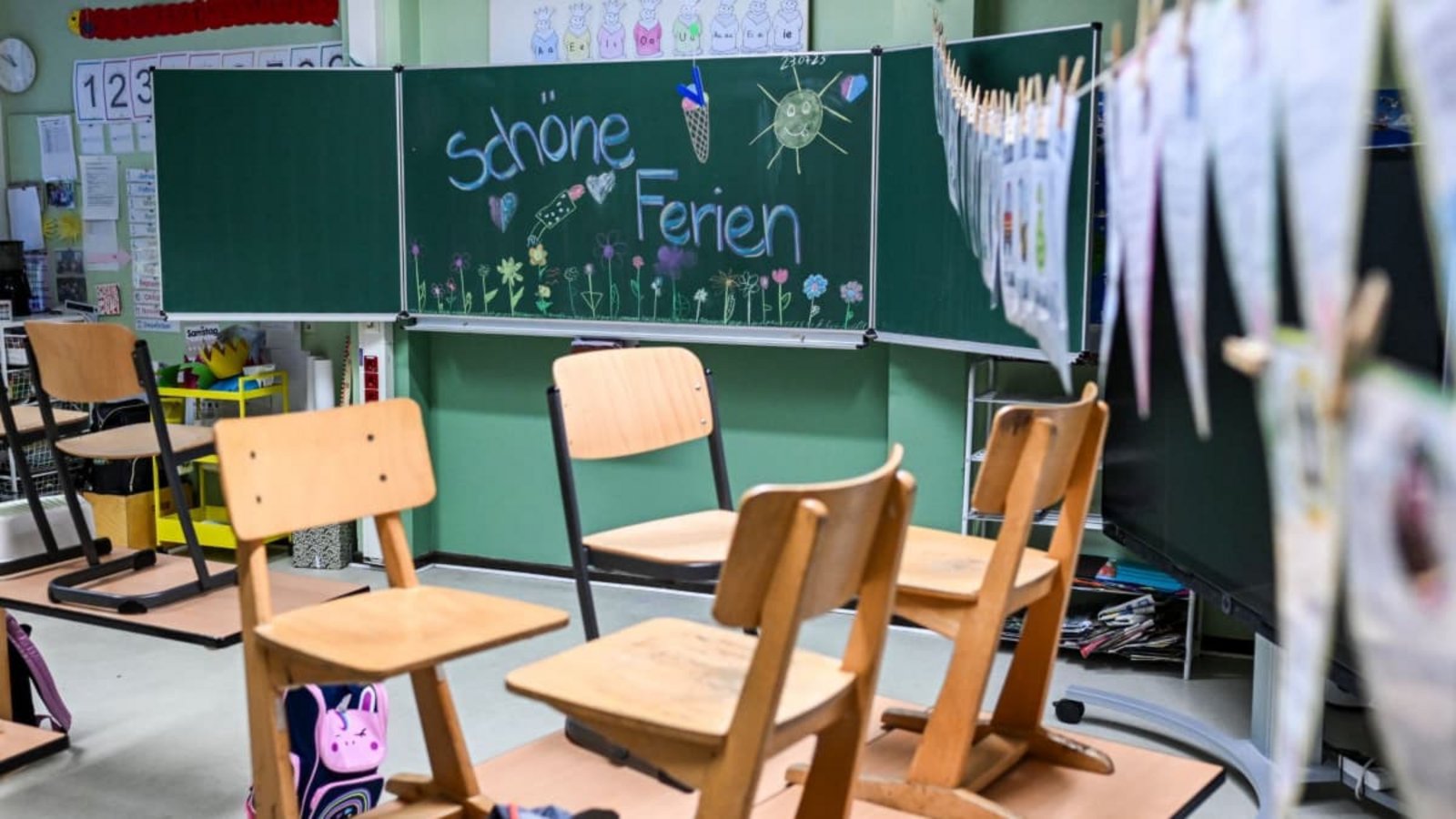 Ende Juli starten in Baden-Württemberg für Schüler die Sommerferien, für Referendare bedeuten die Ferien eine Zeit ohne Einkommen.Jens Kalaene/dpa Ende Juli starten in Baden-Württemberg für Schüler die Sommerferien, für Referendare bedeuten die Ferien eine Zeit ohne Einkommen.Jens Kalaene/dpa