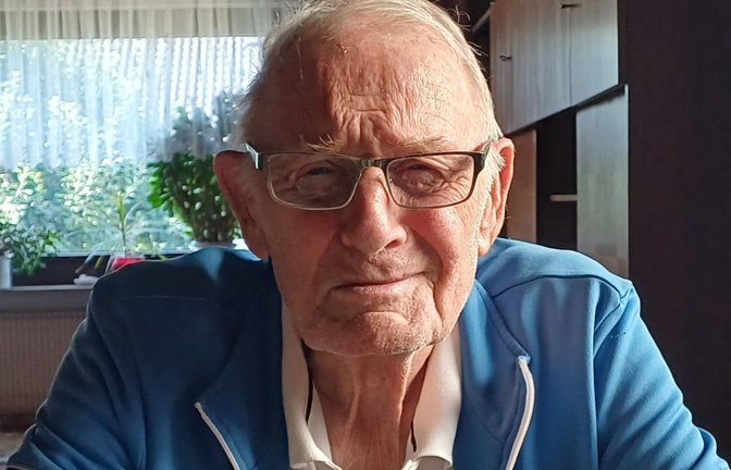 Der Ensinger Manfred Seyffer feiert heute seinen Geburtstag. <span class='image-autor'>Foto: Rücker</span>