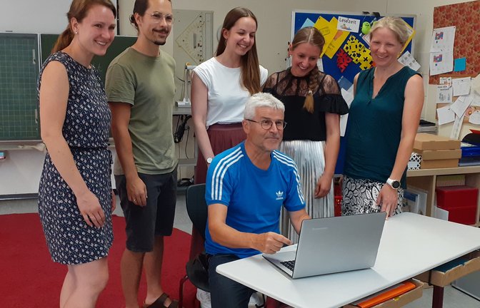 Der Leiter der Kirbachschule, Rainer Graef, nimmt mit seinem Grundschulkollegium an einem Online-Meeting mit Vertretern des baden-württembergischen Kultusministeriums teil. <span class='image-autor'>Foto: Glemser</span>