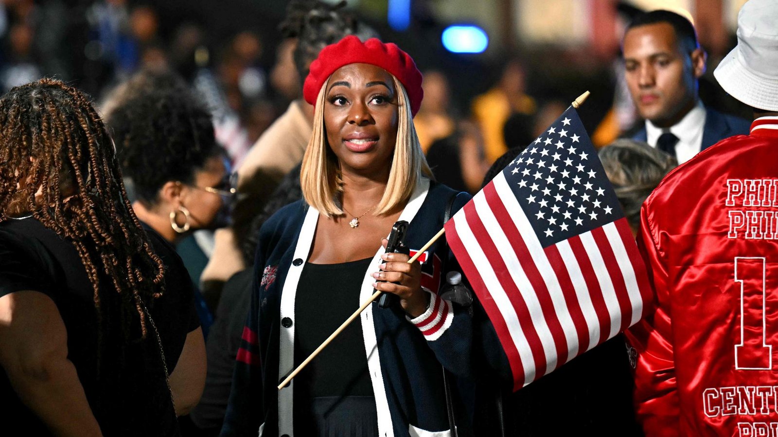 ... und auf der demokratischen Wahlparty an der Howard University.Foto: AFP/ANGELA WEISS ... und auf der demokratischen Wahlparty an der Howard University.Foto: AFP/ANGELA WEISS