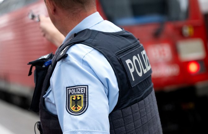 Die Bundespolizei sucht Zeugen und mögliche weitere Betroffene. (Symbolbild)<span class='image-autor'>Foto: Sven Hoppe/dpa</span>