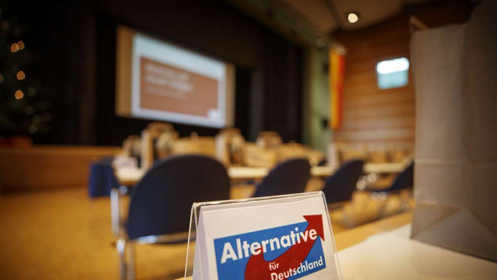 Die CDU muss in Kommunen mit AfD-Fraktion schauen, dass die „Brandmauer“ zu den Rechtspopulisten stabil bleibt. (Symbolbild)Foto: Gottfried Stoppel