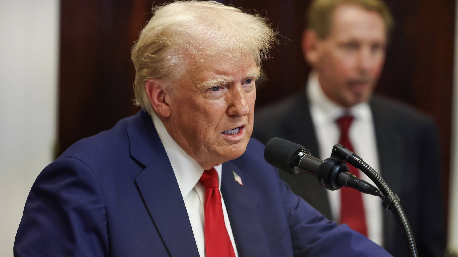 Donald Trump, 47. Präsident der vereinigten Staaten will die US-Staatsbürgerschaft per Geburt abschaffen. Ein Bundesrichter hält dagegen (Archivfoto).Foto: IMAGO/Newscom / AdMedia/IMAGO/CNP/AdMedia Donald Trump, 47. Präsident der vereinigten Staaten will die US-Staatsbürgerschaft per Geburt abschaffen. Ein Bundesrichter hält dagegen (Archivfoto).Foto: IMAGO/Newscom / AdMedia/IMAGO/CNP/AdMedia