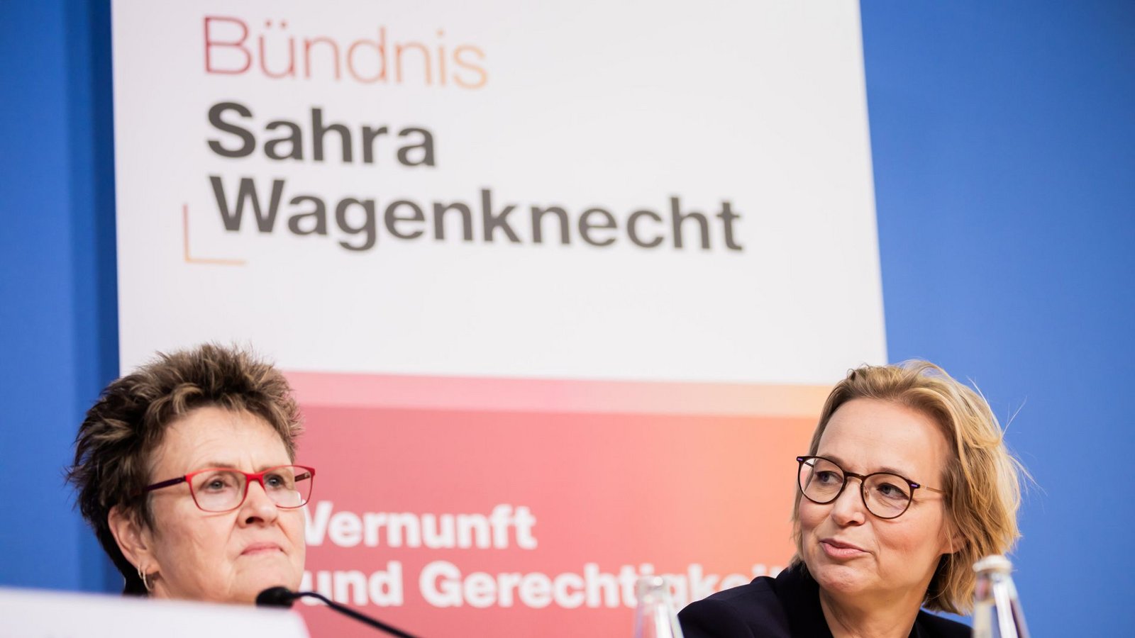 Sabine Zimmermann (l.) leitet den Landesverband des BSW in Sachsen, Katja Wolf (r.) den in Thüringen.Foto: dpa/Christoph Soeder Sabine Zimmermann (l.) leitet den Landesverband des BSW in Sachsen, Katja Wolf (r.) den in Thüringen.Foto: dpa/Christoph Soeder