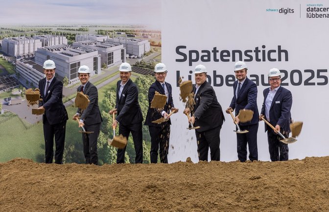 Im November war der Spatenstich für das Schwarz-Digits-Rechenzentrum. (Archiv)<span class='image-autor'>Foto: Frank Hammerschmidt/dpa</span>