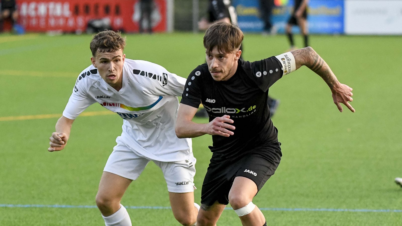 Die SGM Riexingen (rechts Marc Tröger) hat gestern im Pokal gewonnen. Am Sonntag geht es gegen Mezopotamya Bietigheim. Foto: Leitner Die SGM Riexingen (rechts Marc Tröger) hat gestern im Pokal gewonnen. Am Sonntag geht es gegen Mezopotamya Bietigheim. Foto: Leitner