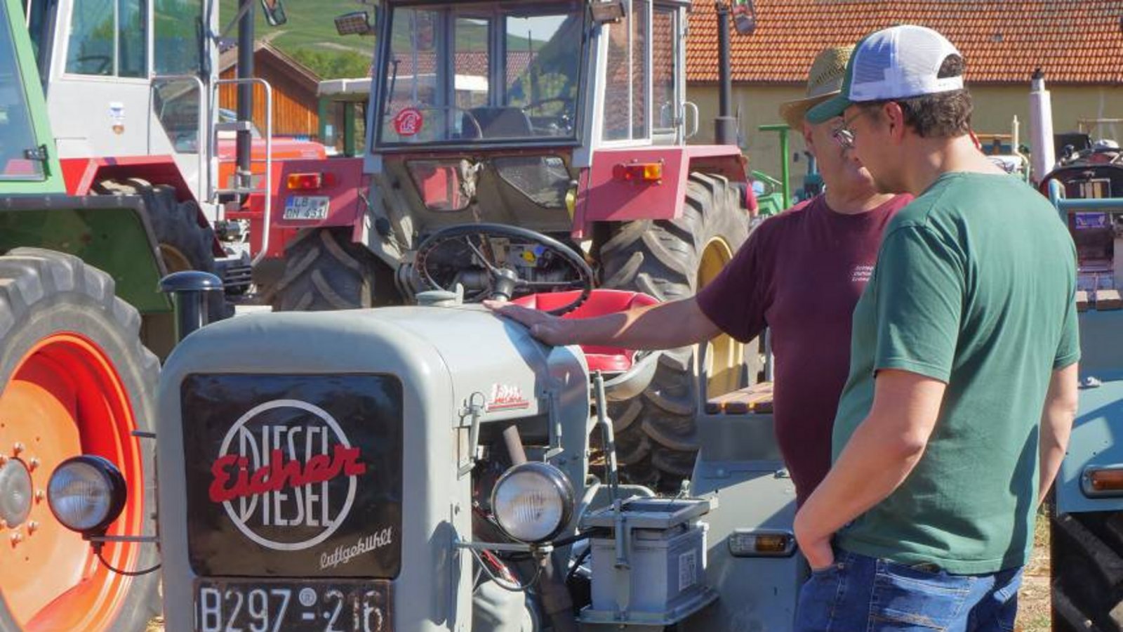 Ein rarer Eicher ED-Schlepper zu Besuch in Hohenhaslach. Ein rarer Eicher ED-Schlepper zu Besuch in Hohenhaslach.