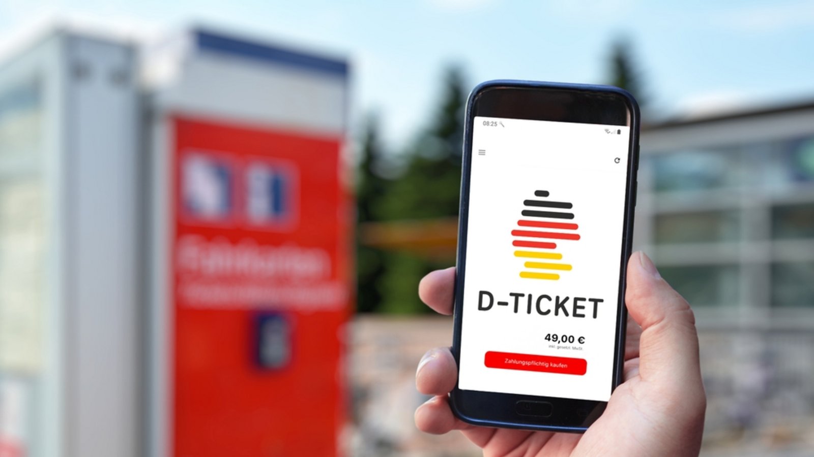 Sie können das Ticket auch für andere Personen erwerben.Foto: Firn / shutterstock.com Sie können das Ticket auch für andere Personen erwerben.Foto: Firn / shutterstock.com