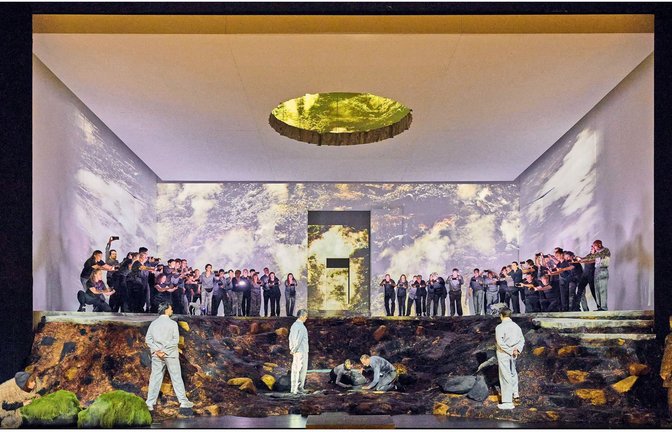 Die Stuttgarter „Turandot“-Bühne<span class='image-autor'>Foto: Staatsoper Stuttgart/Martin Sigmund</span>