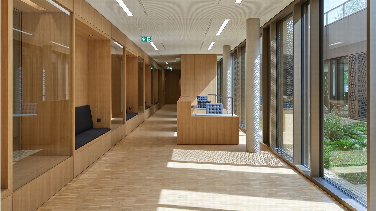 Architektur vom Feinsten: die lichten Räume des  neuen Islamzentrums in TübingenFoto: Marcus Ebener/Ebener