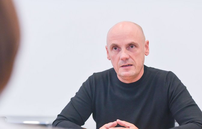 Daniel Born sitzt in Zukunft als fraktionsloser Abgeordneter im Landtag.<span class='image-autor'>Foto: Lichtgut/Kovalenko</span>