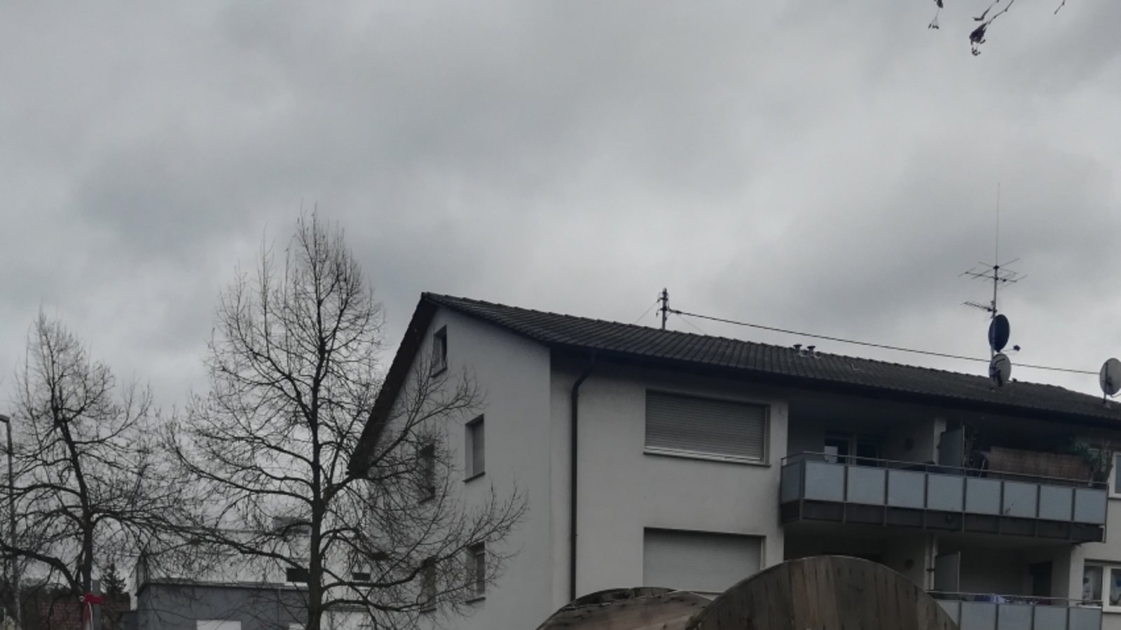 In Eberdingen war beziehungsweise ist die Stuttgarter Straße an vielen Stellen eine Baustelle. In Eberdingen war beziehungsweise ist die Stuttgarter Straße an vielen Stellen eine Baustelle.