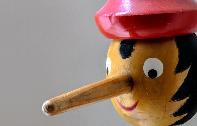 Darf man den Bundeskanzler als Lügner mit Holznase hinstellen?<span class='image-autor'>www.imago-images.de</span>