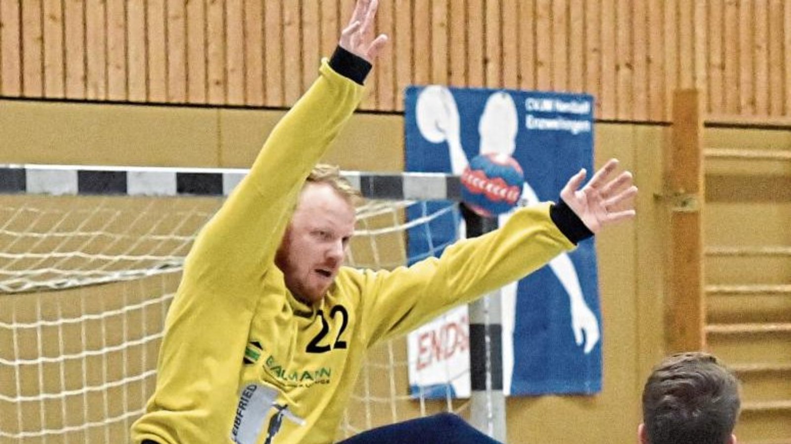 Marc Neetzke in Aktion wird es nicht mehr zu sehen geben. Der Torwart hat seine Handballschuhe an den Nagel gehangen, um sich auf das Traineramt zu konzentrieren. Foto: Leitner Marc Neetzke in Aktion wird es nicht mehr zu sehen geben. Der Torwart hat seine Handballschuhe an den Nagel gehangen, um sich auf das Traineramt zu konzentrieren. Foto: Leitner