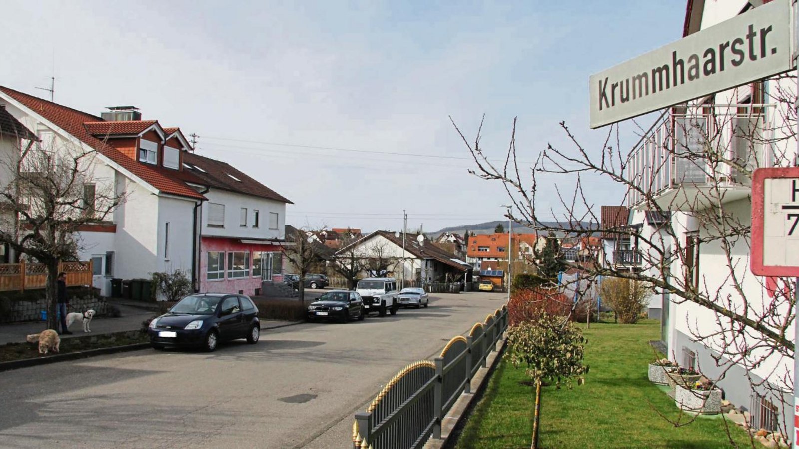 Die Anwohner der Sersheimer Krummhaarstraße sollen bei der bevorstehenden Sanierung und Neugestaltung mitreden dürfen.  Foto: Banholzer