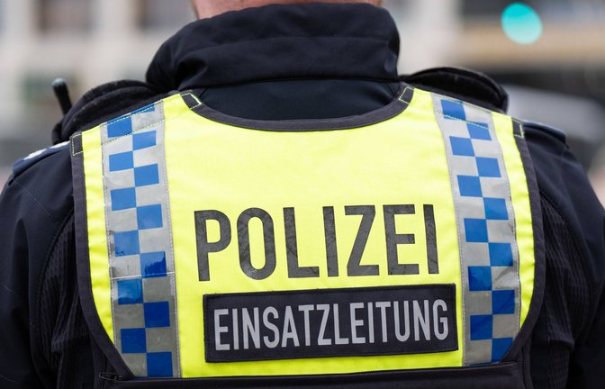 Bundesweit wurden insgesamt 22 Durchsuchungsbeschlüsse vollstreckt. (Symbolbild)<span class='image-autor'>Foto: IMAGO/Maximilian Koch/IMAGO/Maximilian Koch</span>