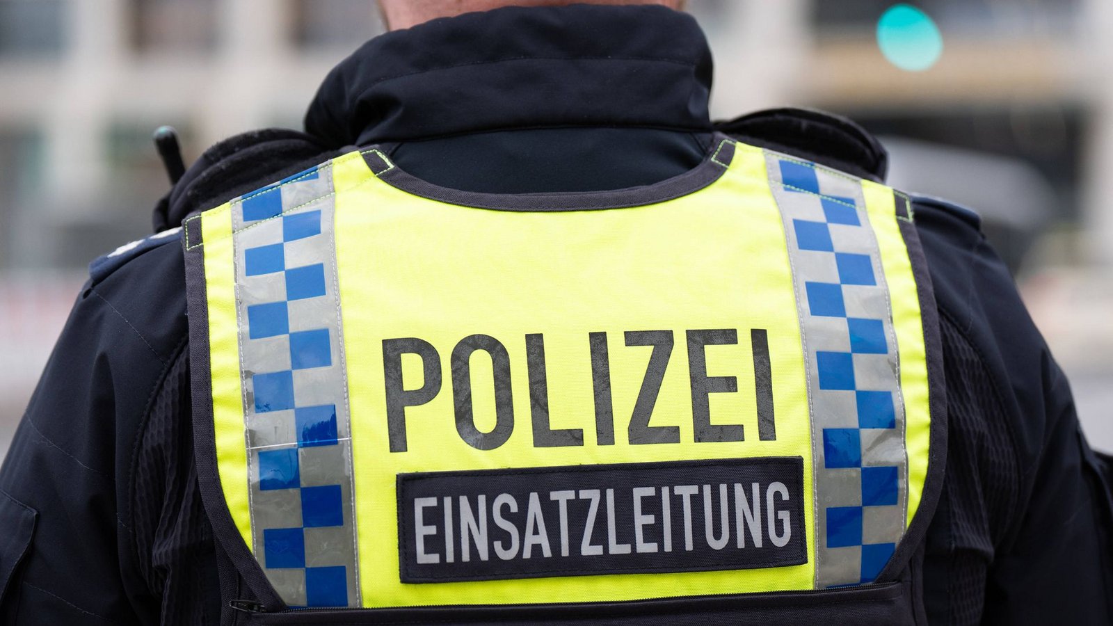 Bundesweit wurden insgesamt 22 Durchsuchungsbeschlüsse vollstreckt. (Symbolbild)Foto: IMAGO/Maximilian Koch/IMAGO/Maximilian Koch