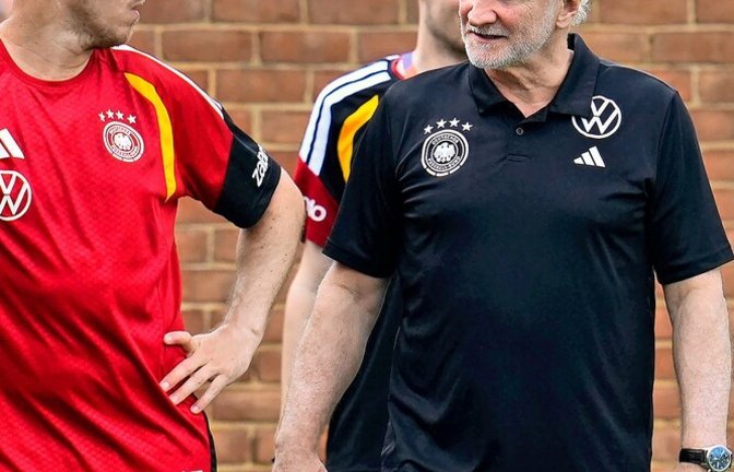DFB-Sportchef Rudi Völler (rechts) und Bundestrainer Julian Nagelsmann haben in den kommenden Wochen viel zu besprechen.<span class='image-autor'>Foto: imago/Eibner</span>