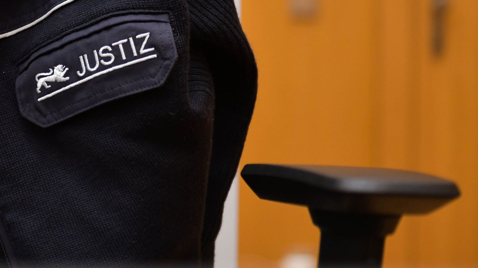 In Stuttgart-Stammheim beginnt am 29. April 2024 das Verfahren um neun von 26 Mitgliedern der mutmaßlichen Rechtsterrorgruppe um Heinrich XIII. Prinz Reuß.Foto: LICHTGUT/Max Kovalenko In Stuttgart-Stammheim beginnt am 29. April 2024 das Verfahren um neun von 26 Mitgliedern der mutmaßlichen Rechtsterrorgruppe um Heinrich XIII. Prinz Reuß.Foto: LICHTGUT/Max Kovalenko
