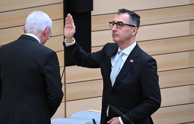 Cem Özdemir wird vereidigt.<span class='image-autor'>Foto: Bernd Weißbrod/dpa</span>