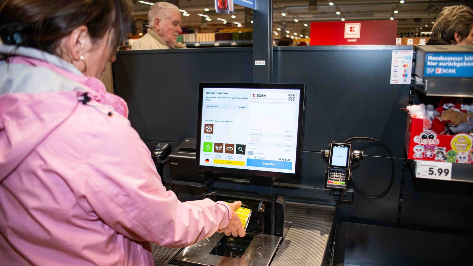 SB-Kasse in einem SupermarktFoto: imago/Funke Foto Services SB-Kasse in einem SupermarktFoto: imago/Funke Foto Services