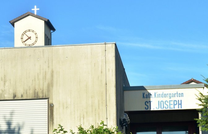 Wegen Personalmangel und Gruppenschließung im Gespräch: der katholische Kindergarten St. Joseph.  <span class='image-autor'>Foto: Stahlfeld</span>
