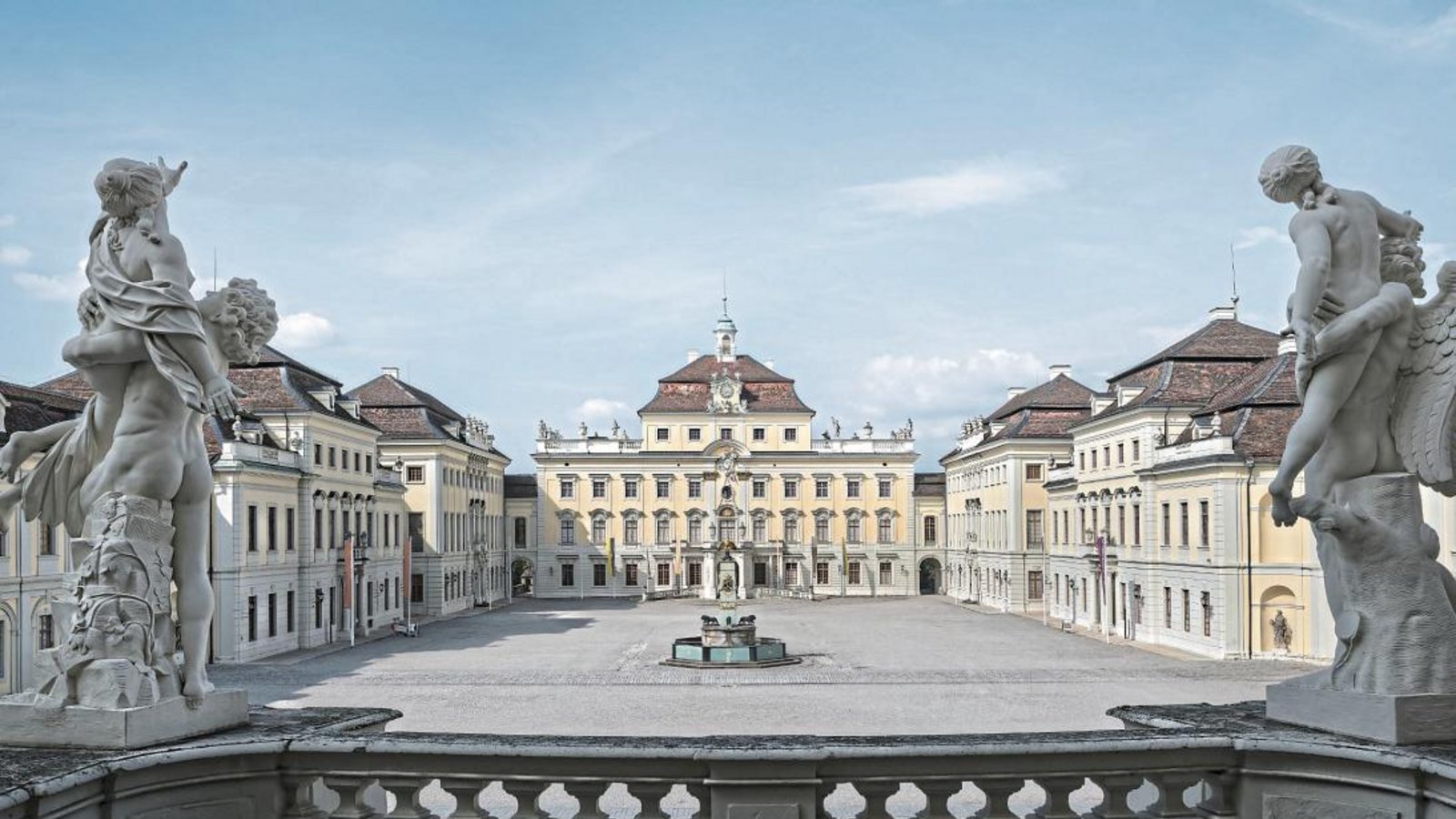 Auch das Residenzschloss Ludwigsburg kann mit dem verlängerten Ferienticket besichtigt werden. Foto: SSG Auch das Residenzschloss Ludwigsburg kann mit dem verlängerten Ferienticket besichtigt werden. Foto: SSG