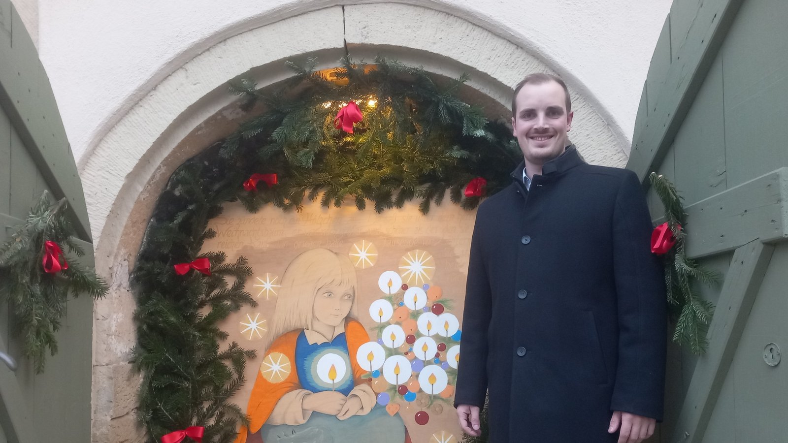 „Nach 100 Tagen im Amt kann ich sagen, dass es sich gelohnt hat, denn die Aufgabe als Bürgermeister macht mir viel Freude“, sagt Bürgermeister Ron Keller. Foto: Glemser „Nach 100 Tagen im Amt kann ich sagen, dass es sich gelohnt hat, denn die Aufgabe als Bürgermeister macht mir viel Freude“, sagt Bürgermeister Ron Keller. Foto: Glemser