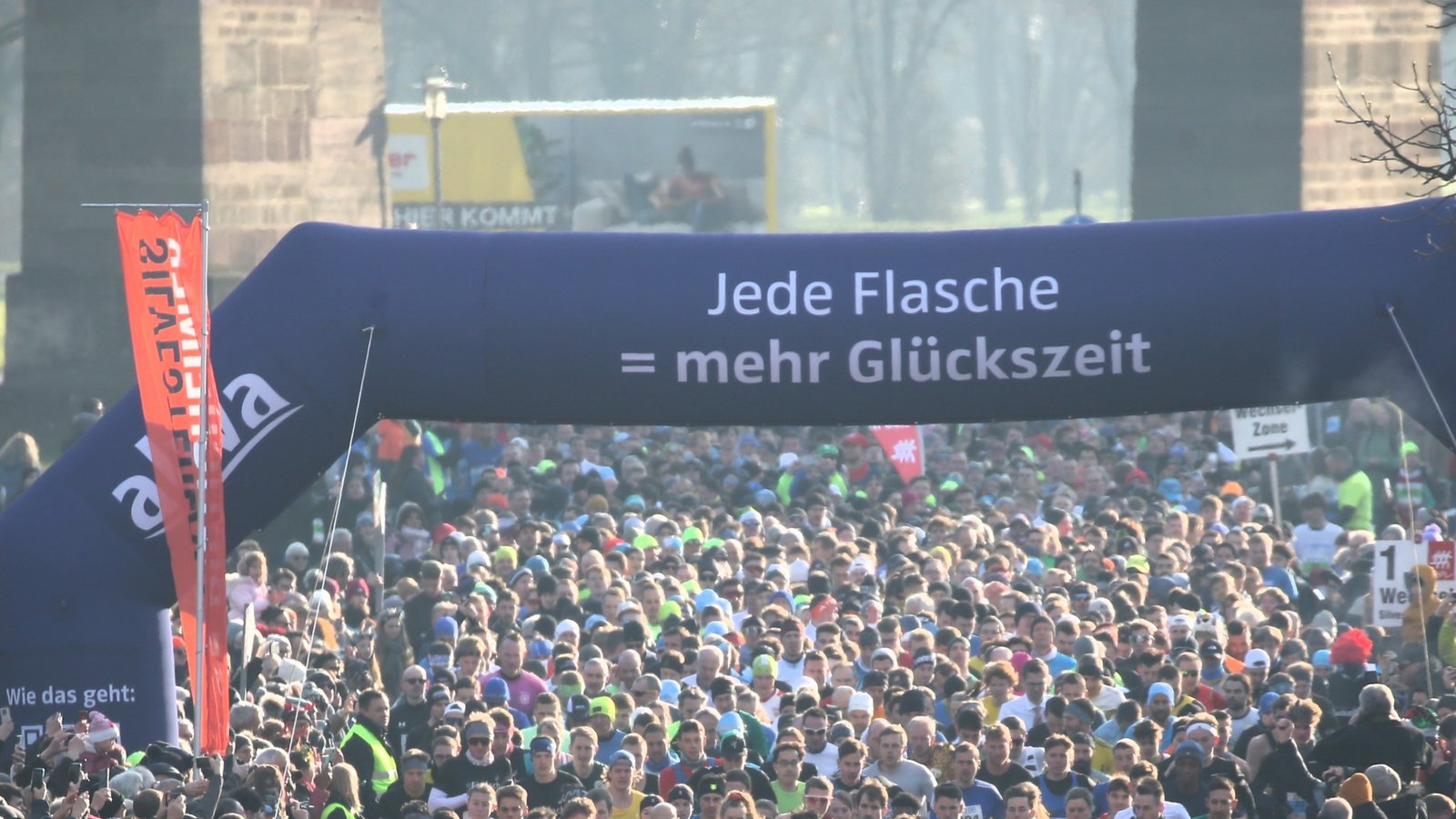 4000 Teilnehmer starten heute Nachmittag gleichzeitig unter dem Viadukt in Bietigheim. Foto: Küppers