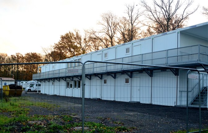 Die Container-Anlage in der Wilhelmstraße in Illingen ist zum Ende des Jahres betriebsbereit.  <span class='image-autor'>Foto: Stahlfeld</span>