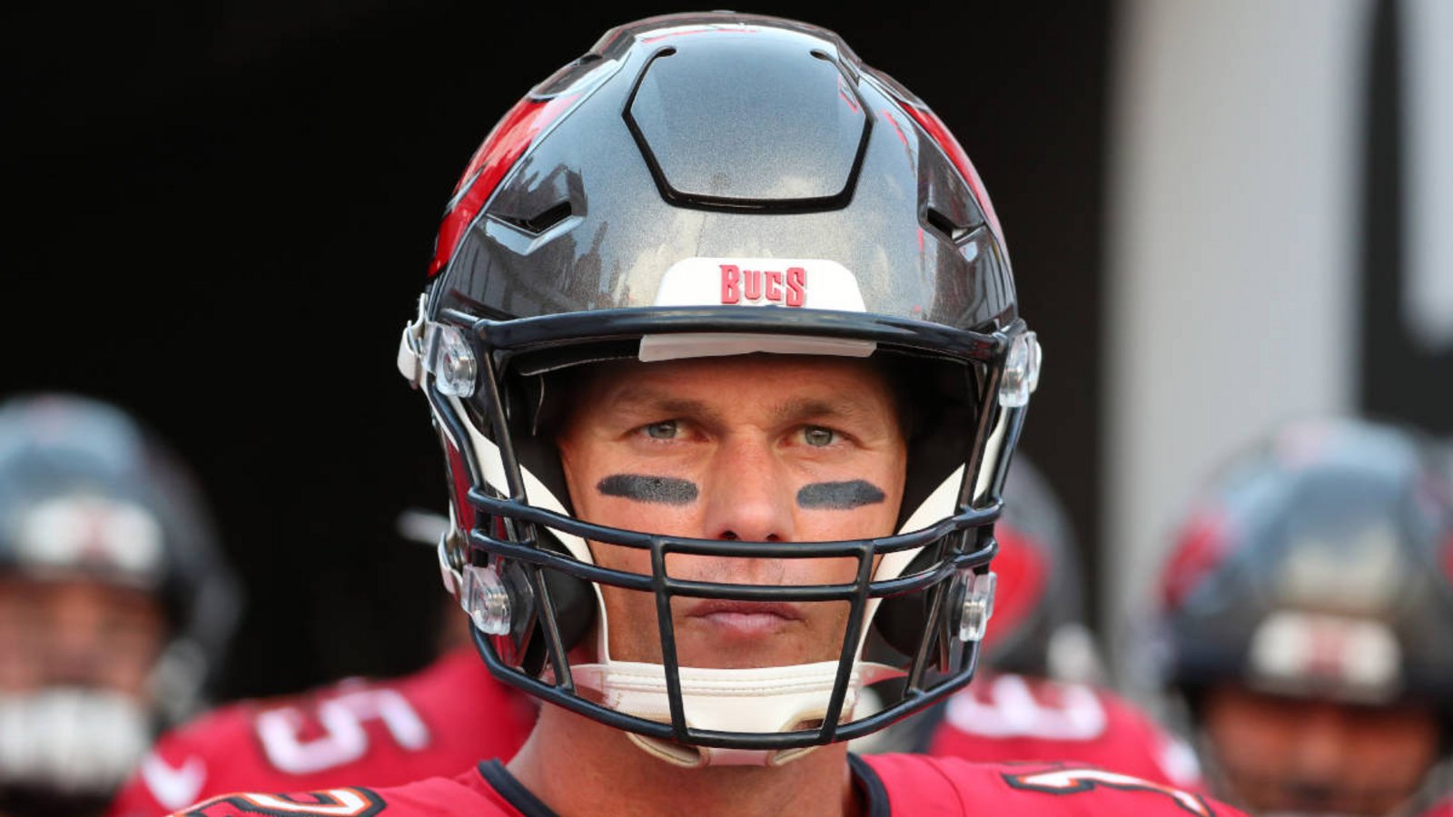Erfahren Sie, warum Footballspieler schwarze Streifen im Gesicht unter den Augen haben.Foto: Steve Jacobson / Shutterstock.com Erfahren Sie, warum Footballspieler schwarze Streifen im Gesicht unter den Augen haben.Foto: Steve Jacobson / Shutterstock.com