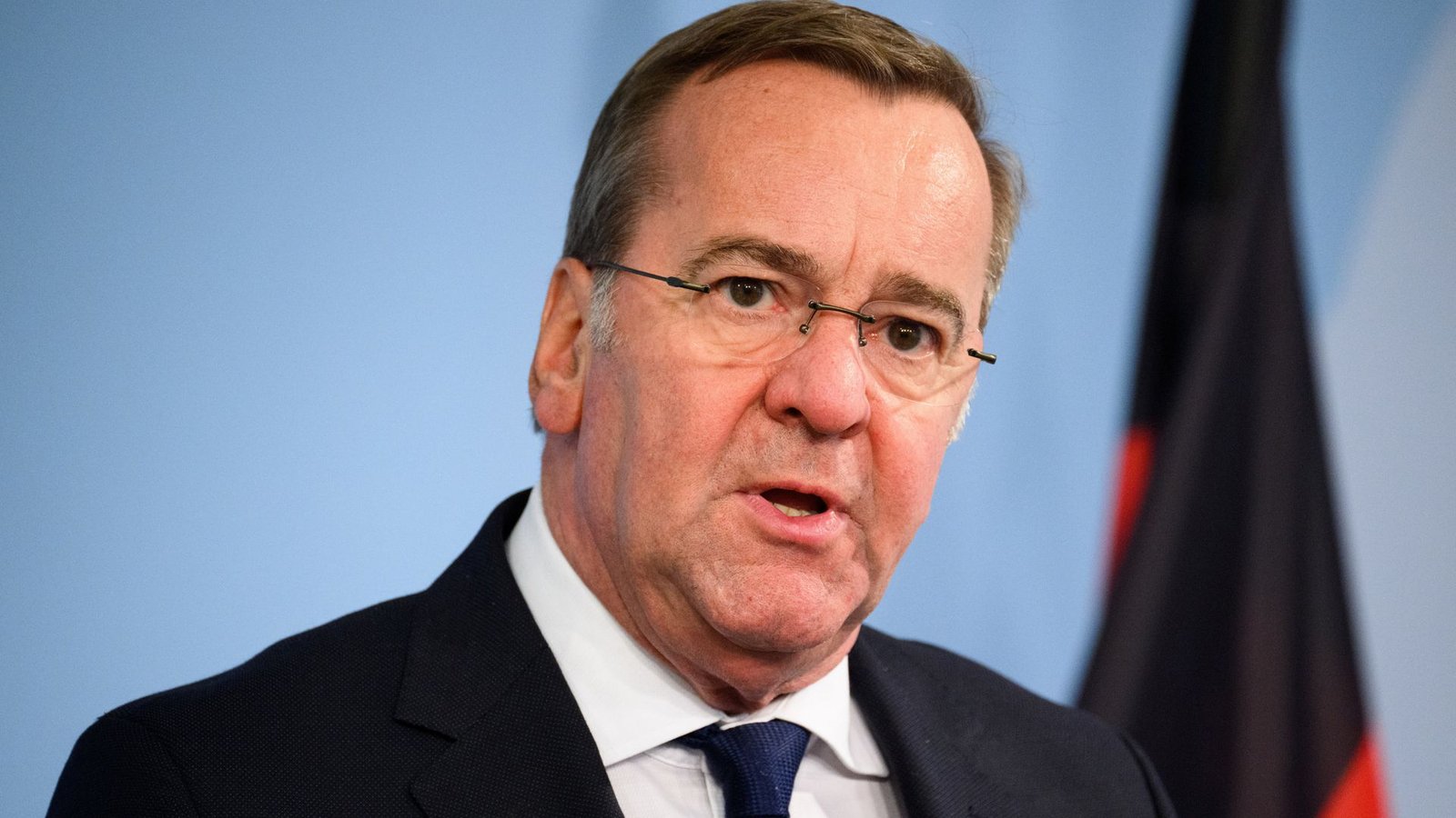 Bundesverteidigungsminister Pistorius kritisiert die US-Strategie. (Archivbild)Foto: dpa/Bernd von Jutrczenka Bundesverteidigungsminister Pistorius kritisiert die US-Strategie. (Archivbild)Foto: dpa/Bernd von Jutrczenka