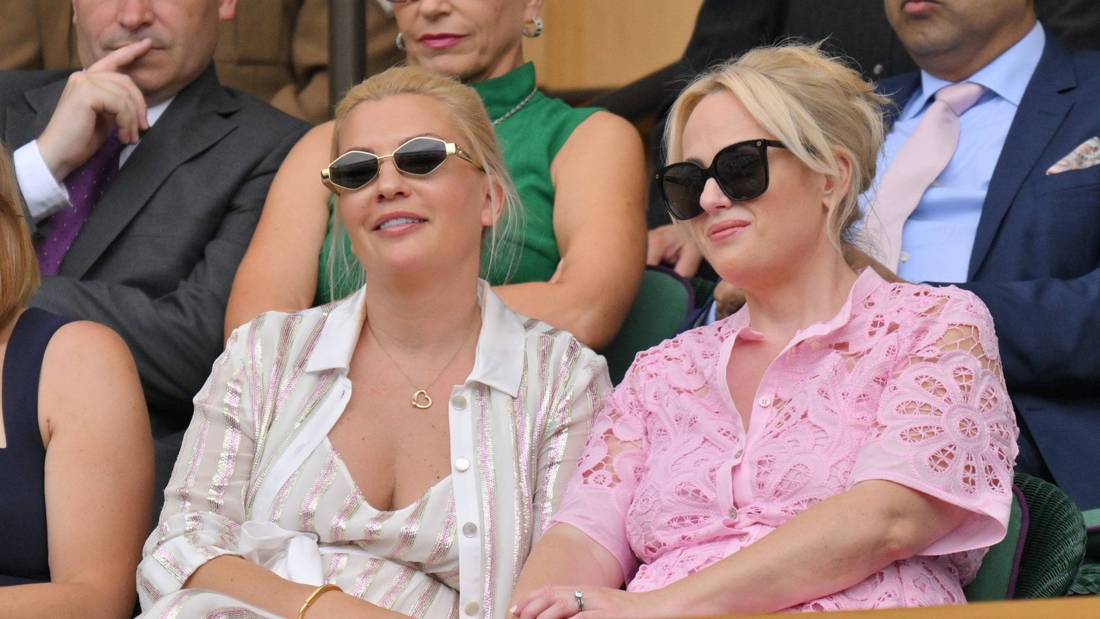 ... ihre Landsfrau und Kollegin Rebel Wilson (rechts) mit ihrer Ehefrau Ramona.Foto: IMAGO/Anadolu Agency