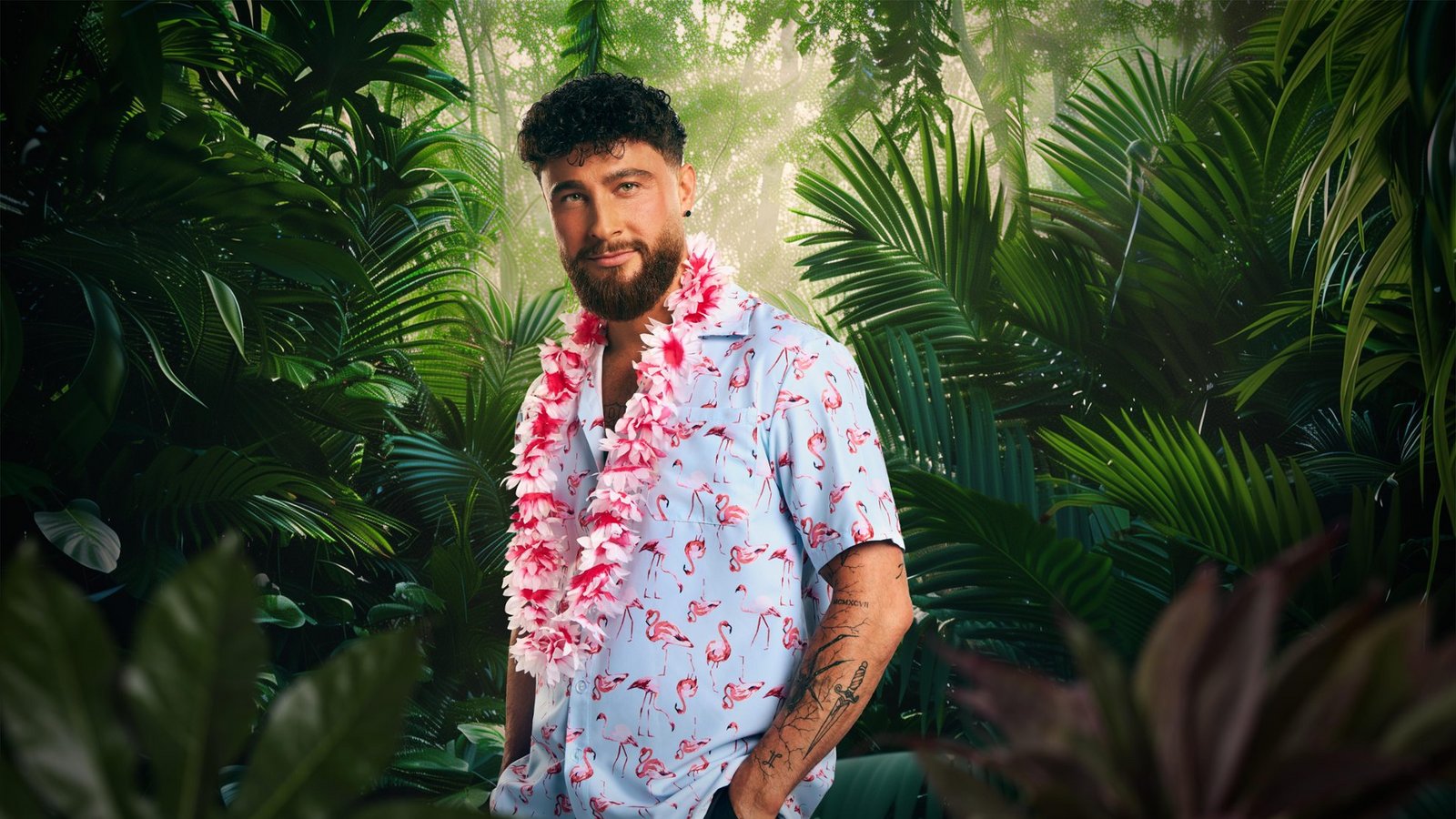 Umut Tekin nimmt am „Dschungelcamp“ 2026 teil.Foto: RTL / Hintergrund KI-generiert Umut Tekin nimmt am „Dschungelcamp“ 2026 teil.Foto: RTL / Hintergrund KI-generiert