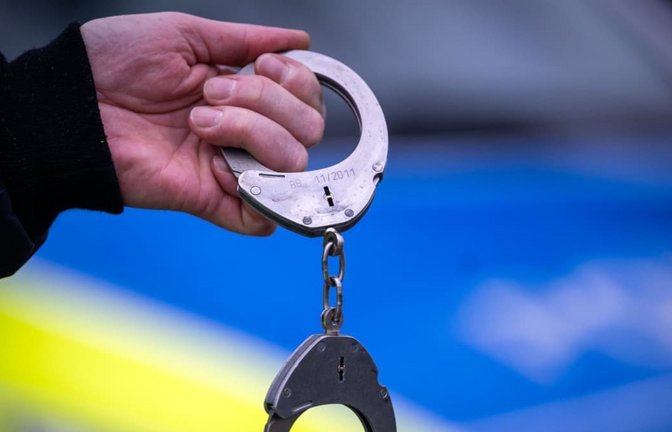 Die Polizei nahm den Mann fest (Symbolbild).<span class='image-autor'>dpa</span>