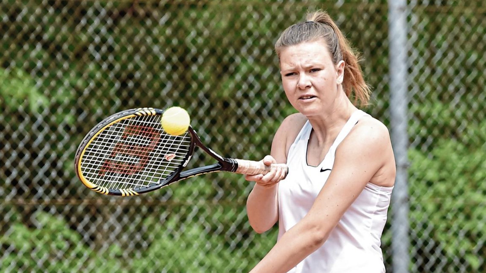 Katrin Scheufler hatte weder im Einzel noch im Doppel an der Seite von Viktoria Stallecker Probleme, für den TC Illingen zu punkten. Foto: Leitner