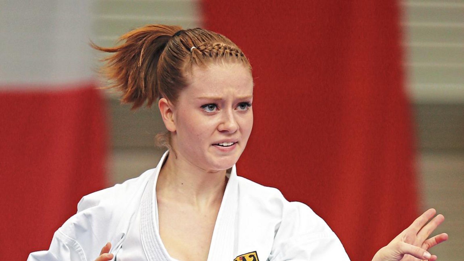 Lena Mayer ist in die nationale Spitze in der Disziplin Kata vorgestoßen, obwohl sie sich im Training selbst organisieren muss. Foto: Archiv/Küppers