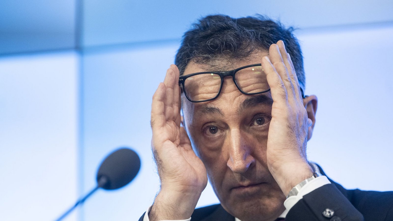 Knapper als zunächst gedacht ist der Wahlsieg von Cem Özdemirs Grünen ausgefallen.Foto: Marijan Murat/dpa Knapper als zunächst gedacht ist der Wahlsieg von Cem Özdemirs Grünen ausgefallen.Foto: Marijan Murat/dpa