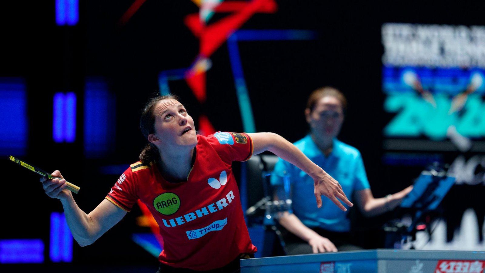Sabine Winter verliert im WM-Halbfinale gegen die Japanerin Hina Hayata.Foto: Jon Super/AP/dpa