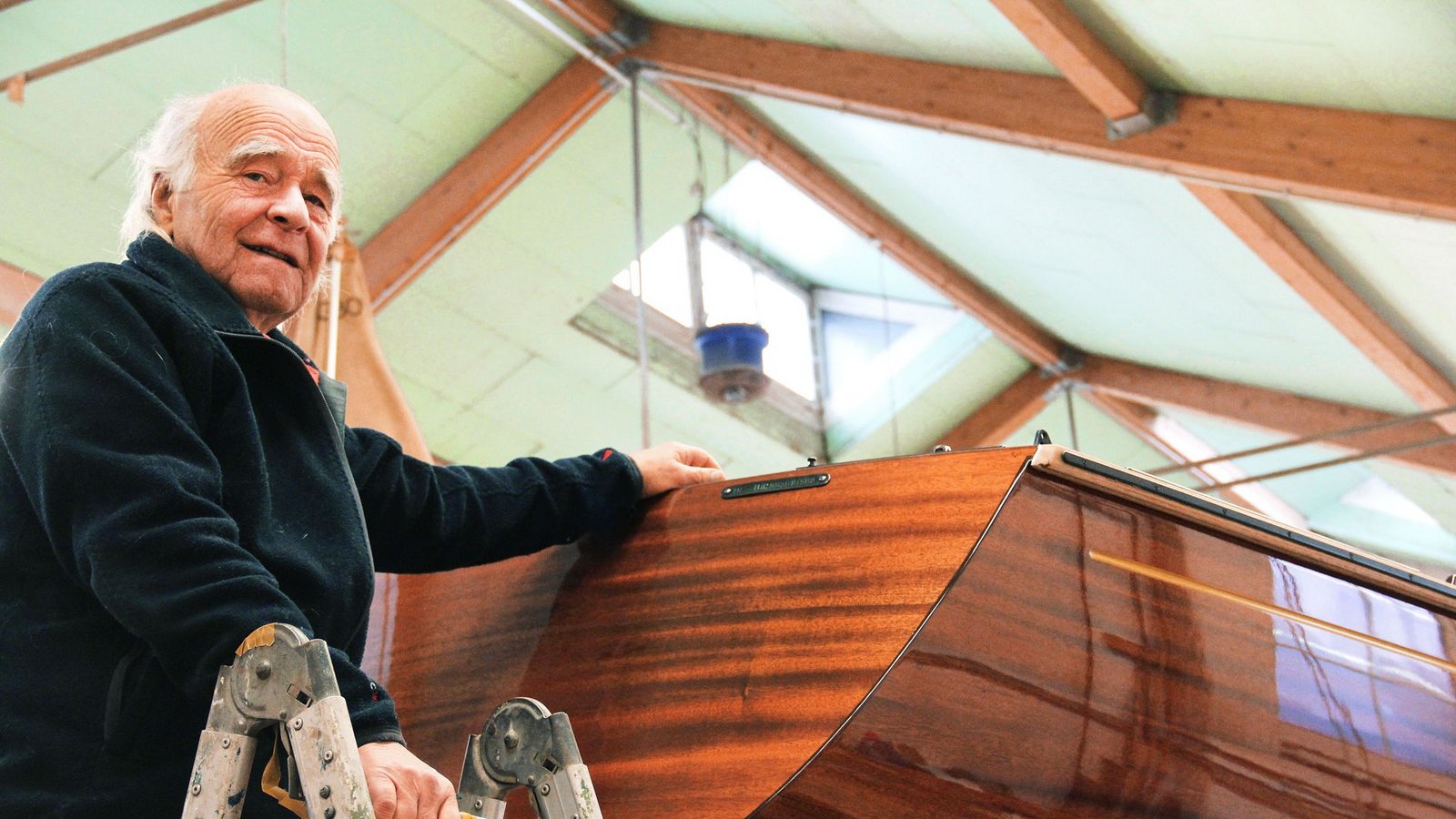 Josef Martin in seiner WerftFoto: Uli Fricker Josef Martin in seiner WerftFoto: Uli Fricker