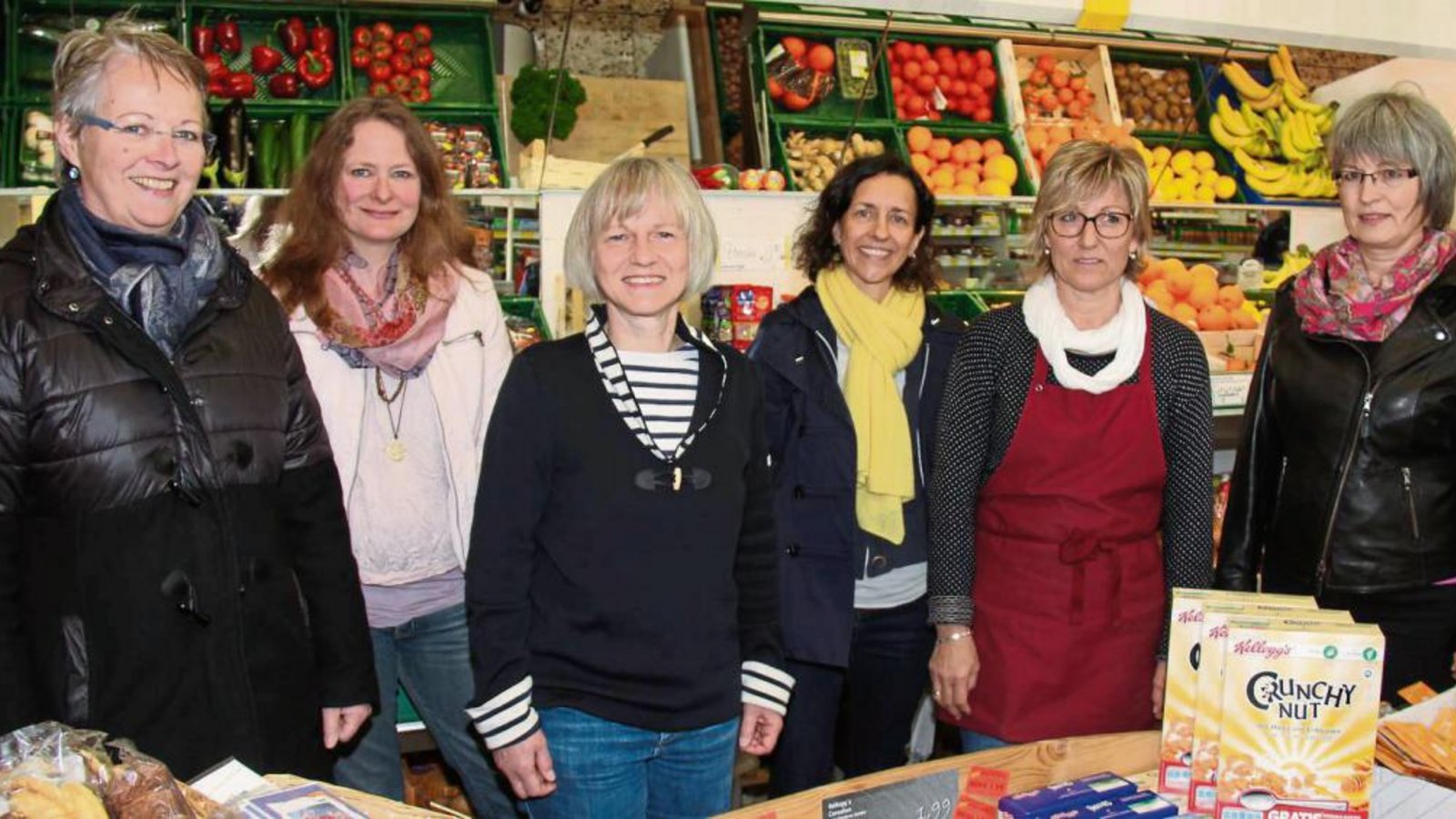 Die Freie Liste Frauen Oberriexingen setzt sich für die Nahversorgung vor Ort ein. Unser Bild zeigt (von links): Beate Fetzer, Birgit Dinkel-Buchner, Regina Schütz-Klose, Anja Schäberle, Landmarkt-Inhaberin Susanne Stolz und Gabriele Bortz. Foto: Elsässer Die Freie Liste Frauen Oberriexingen setzt sich für die Nahversorgung vor Ort ein. Unser Bild zeigt (von links): Beate Fetzer, Birgit Dinkel-Buchner, Regina Schütz-Klose, Anja Schäberle, Landmarkt-Inhaberin Susanne Stolz und Gabriele Bortz. Foto: Elsässer