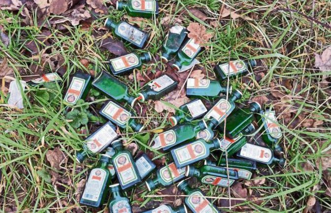 Bernd Beck aus Horrheim hat diesen unerquicklichen Entsorgungsplatz im Wald entdeckt.