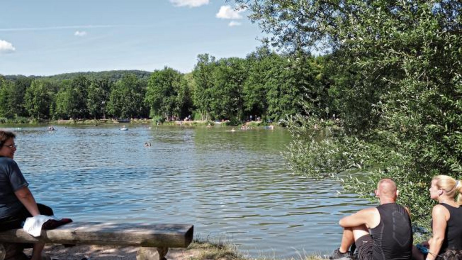 Gute Nachrichten von den Horrheimer Seewaldseen hat Pressesprecher Mario Steigleder: „Unser Ordnungsamt berichtet von einem ruhigen Wochenende an den Seewaldseen. Die Kollegen waren mehrere Stunden vor Ort, Parkplatzprobleme oder Ähnliches habe es nicht gegeben.“ Das Foto entstand am Samstagnachmittag. Foto: Rücker Gute Nachrichten von den Horrheimer Seewaldseen hat Pressesprecher Mario Steigleder: „Unser Ordnungsamt berichtet von einem ruhigen Wochenende an den Seewaldseen. Die Kollegen waren mehrere Stunden vor Ort, Parkplatzprobleme oder Ähnliches habe es nicht gegeben.“ Das Foto entstand am Samstagnachmittag. Foto: Rücker