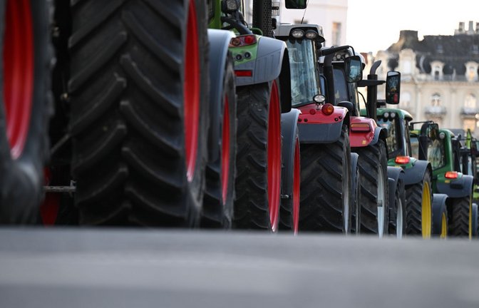 Proteste der Bauern sind nur dann legitim, wenn sie friedlich sind und keine Angst verbreiten.<span class='image-autor'>Foto: dpa/Arne Dedert</span>
