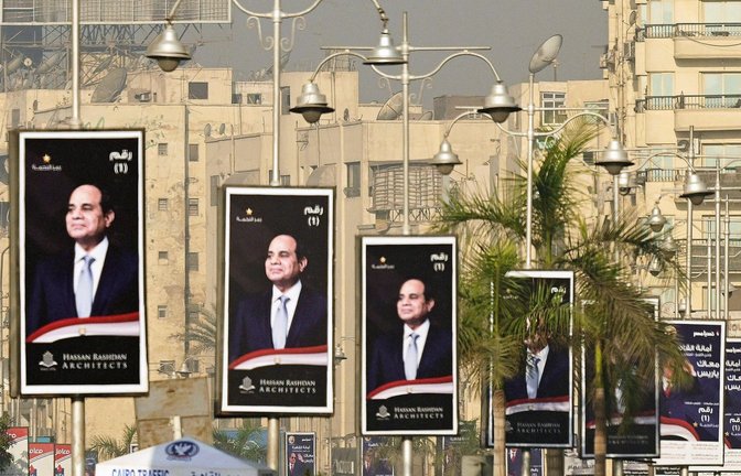 Abdel Fattah al-Sisi dominiert den Wahlkampf. Die Opposition wird in Ägypten systematisch ausgeschalten.<span class='image-autor'>Foto: IMAGO/Photo News/IMAGO/Philip Reynaers</span>