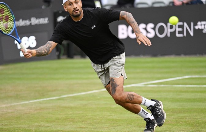 Nick Kyrgios in Aktion bei den Boss Open - der australische Exzentriker feiert in Stuttgart sein Comeback.<span class='image-autor'>Foto: Marijan Murat/dpa</span>