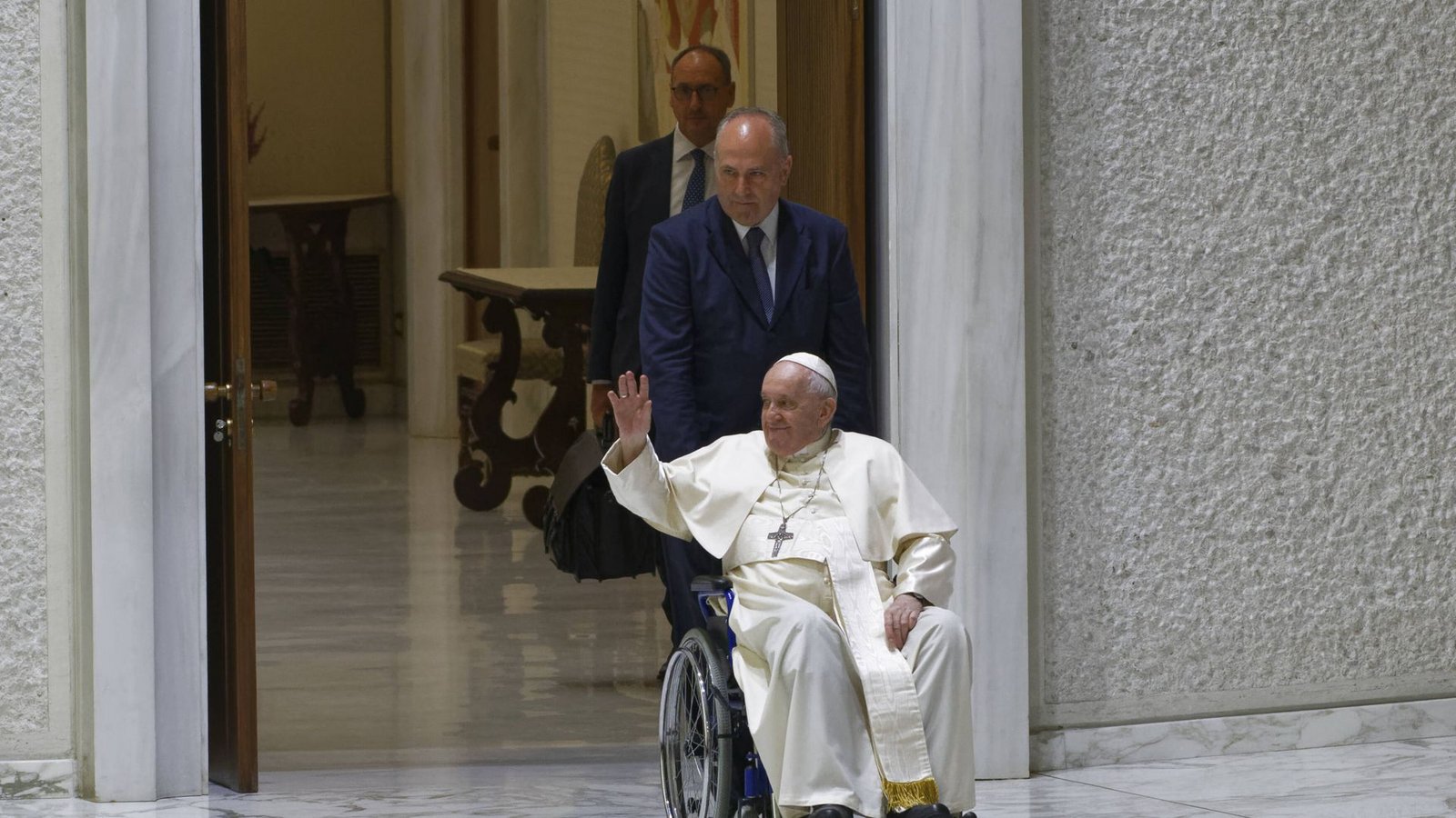 Papst Franziskus wird am Osterfest im Vatikan teilnehmen, aber die Messe kann er wohl nicht zelebrieren.Foto: www.imago-images.de/Massimo Valicchia Papst Franziskus wird am Osterfest im Vatikan teilnehmen, aber die Messe kann er wohl nicht zelebrieren.Foto: www.imago-images.de/Massimo Valicchia