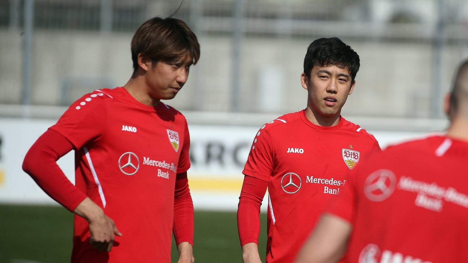 Auch drei VfB-Kicker sind für ihre Länder bei der WM dabei: Wataru Endo (rechts) und Hiroki Ito (links) vertreten Japan.Foto: IMAGO/Sportfoto Rudel/IMAGO/Pressefoto Rudel/Herbert Rudel