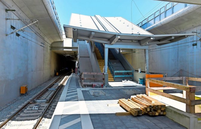 Wie die neue Haltestelle einmal heißen soll, ist offenbar noch unklar<span class='image-autor'>Foto: Lichtgut/Max Kovalenko</span>