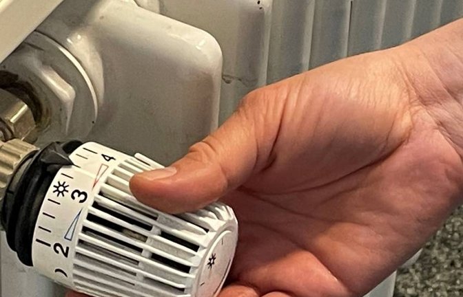 Heizung heizen Energie Strom Gas Öl Erdöl Kosten Symbolbild VKZ